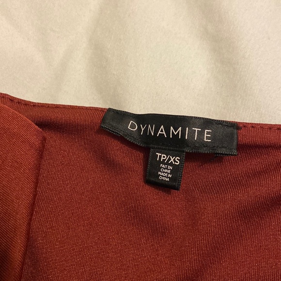 Dynamite Sienna Crop Top - Picture 3 of 4